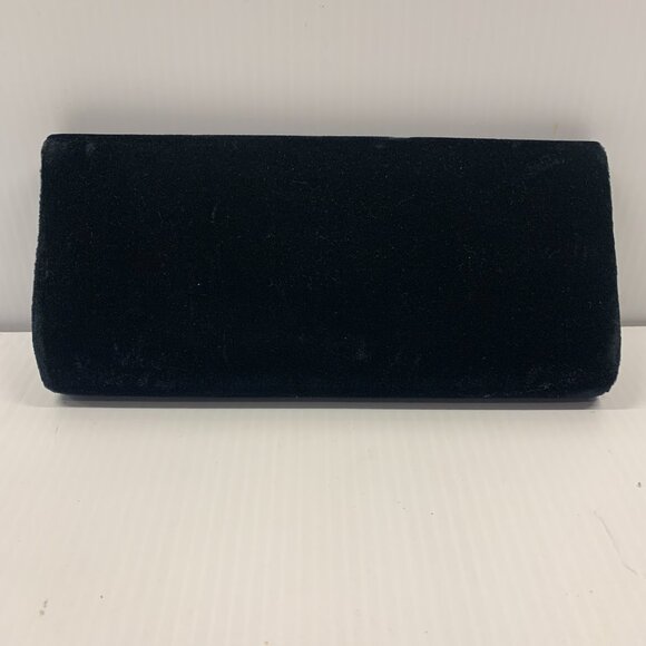 Victoria Secret black velvet clutch purse. - Picture 3 of 9